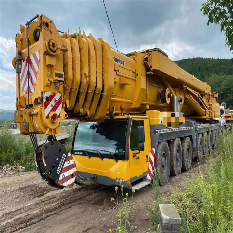 高港附近100吨吊车出租电话