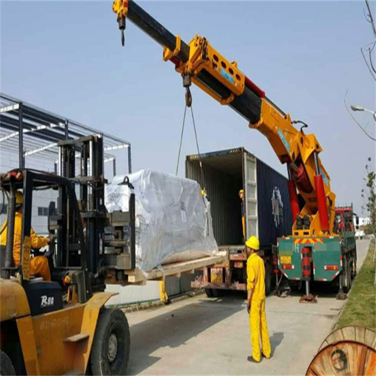 高港吊车租赁价格、流程、安全标准全解析，快速解决施工难题